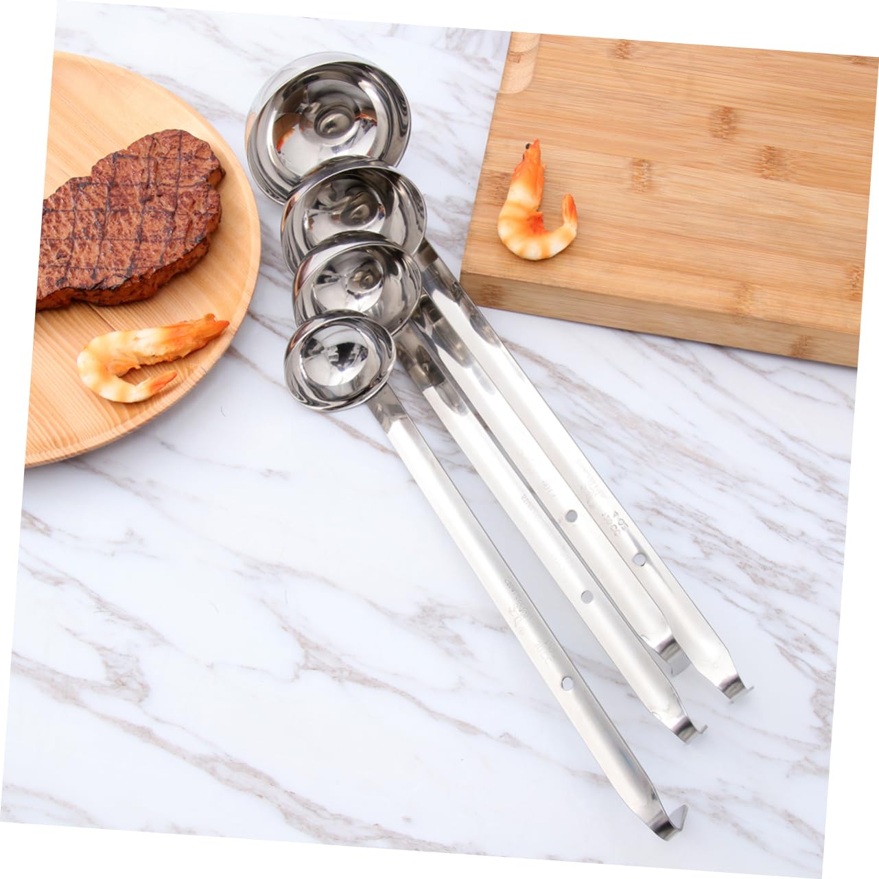 Set di 4 Mestoli da Zuppa in Acciaio Inossidabile Gancio, Manico e Resistente, Capacità da 30 a 120, per Cucinare e Servire in Cucina