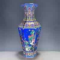 花鳥六稜瓶 装飾品 花瓶 収集品 美品 景徳鎮 陶磁器 工芸品 美術品 置物 Amazon.co.jp: 花鳥六稜瓶 装飾品 花瓶 収集品 景徳鎮 陶磁器