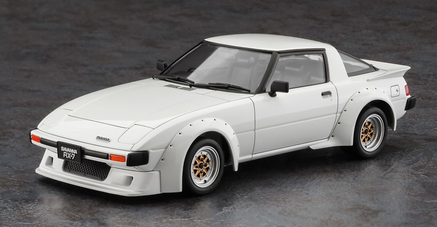 Amazon | ハセガワ 1/24 マツダ サバンナ RX-7 (SA22C) 前期型 