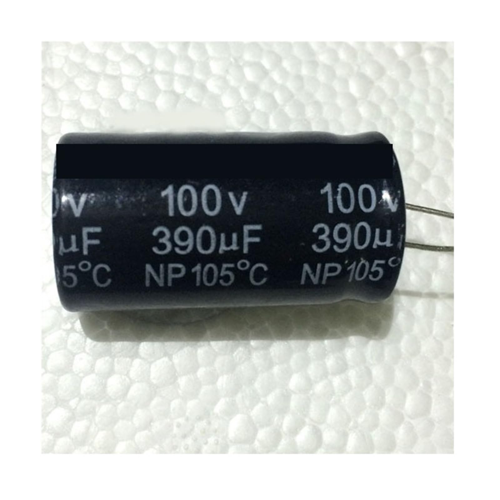 Condensateur audio 390uf 100v non polarisé idéal pour rénover vos enceintes de salon