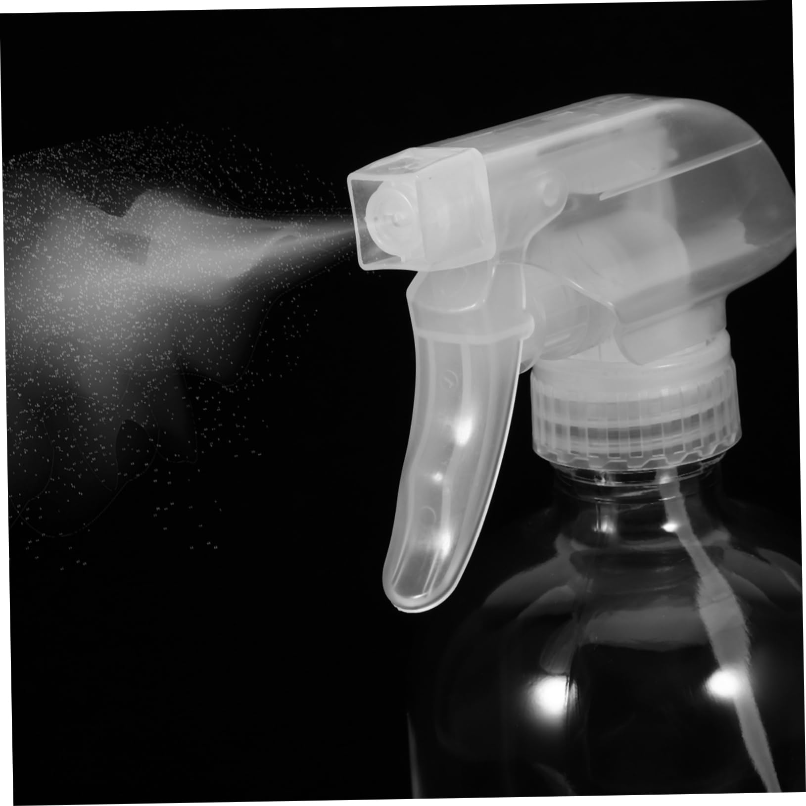 Bottiglia Spray 500ml in Vetro con Rivestimento in Silicone, 2 Pezzi | Nebulizzazione Fine, Bianco Moderno, Flaconi Vuoti Riutilizzabili per Uso Quotidiano