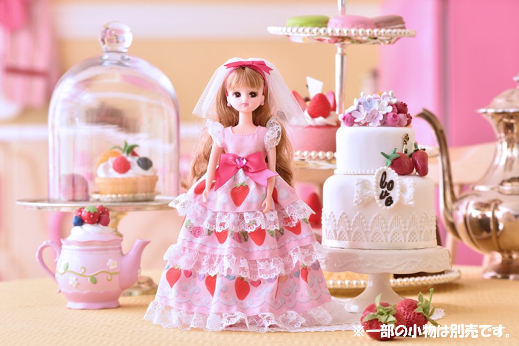 Takara Tomy - リカちゃん　リボンドレス　LD.06　バースデーリカちゃんハッピーストロベリー Amazon.co.jp: リカちゃん ドール バースデーリカちゃん