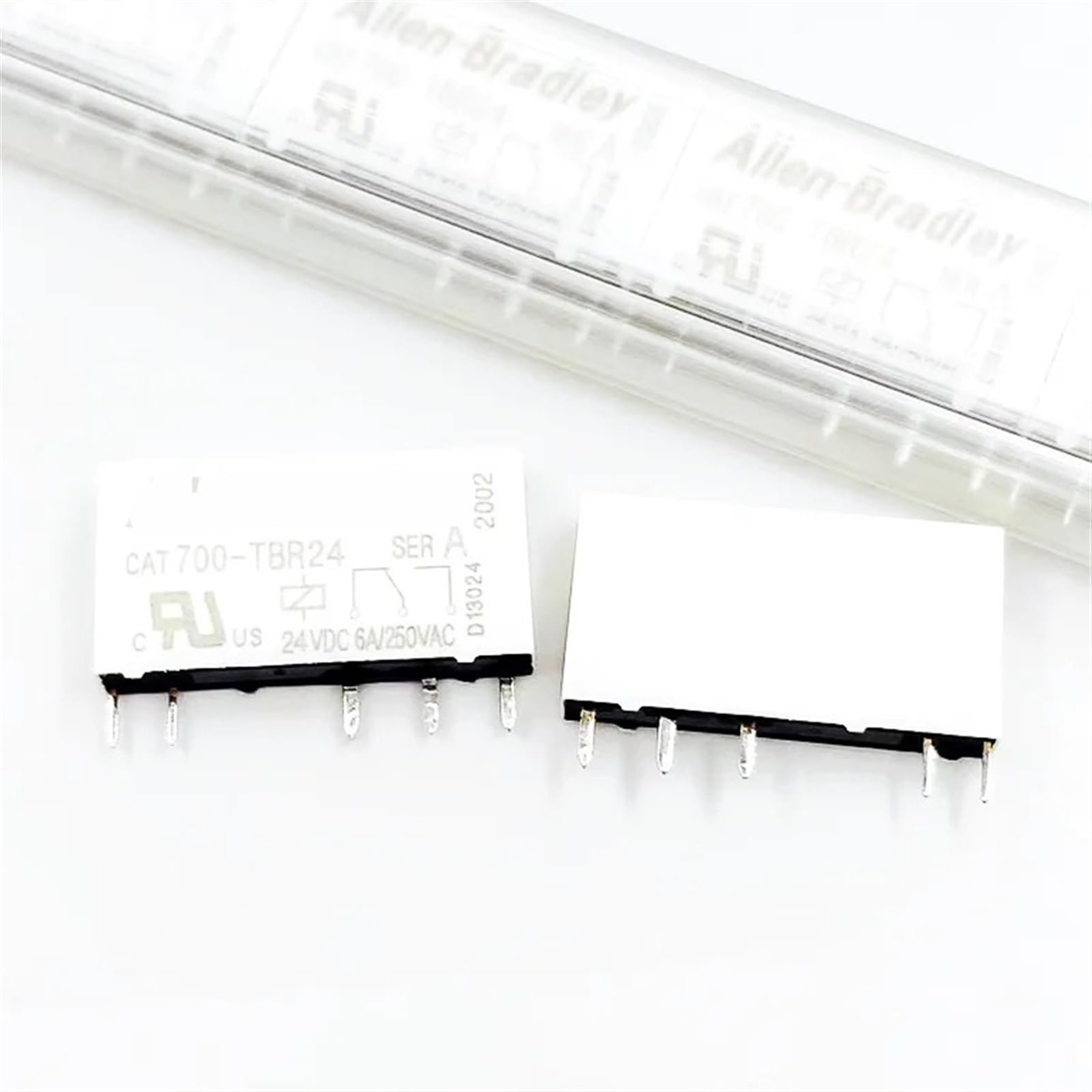 Relé CAT700-TBR24 de 24VDC con 5 pines y capacidad de 6A para automatización industrial paquete de 2 2