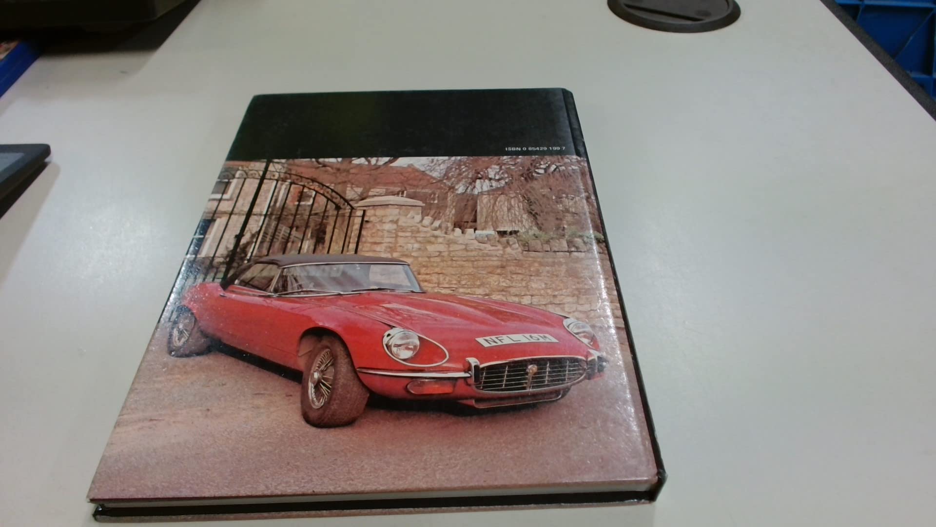 Jaguar: Foulis Mini Marque History Series