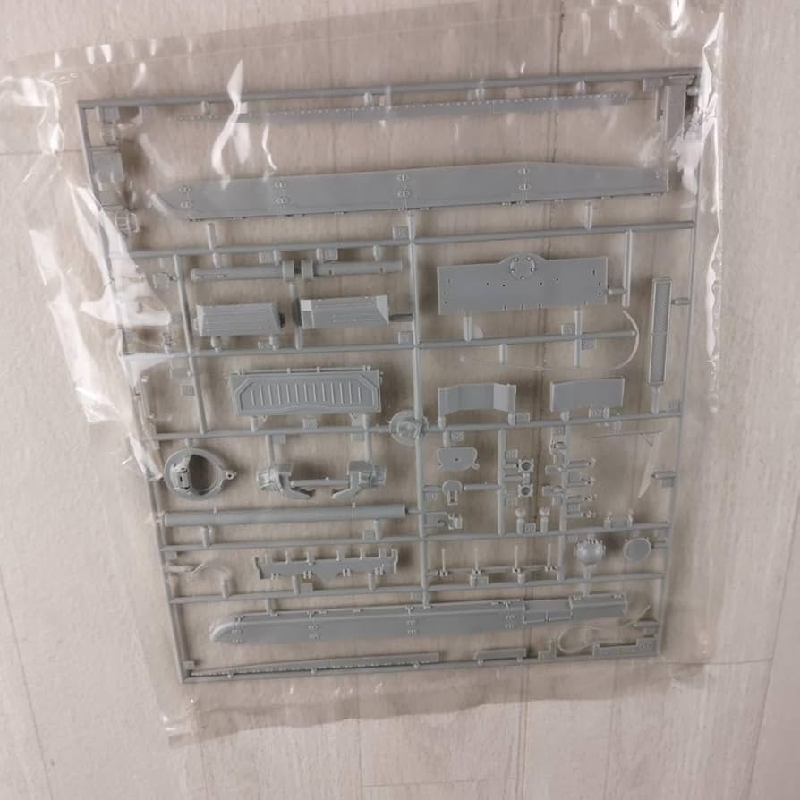 Amazon.co.jp: 4F5 DRAGON 1/35 T-72 w/ERA SMT M-1988 MODERN