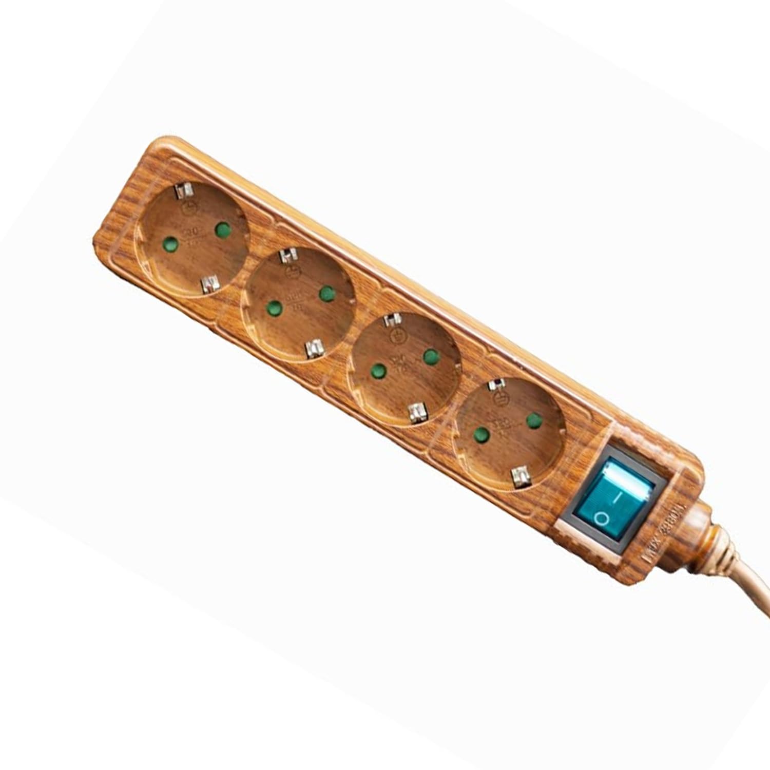 Base IV con conexión a Tierra y Cable de 1.5 m. Incluye Manguera de 3 x 1.5 mm y un Interruptor de Madera. Ideal para usos múltiples, garantizando Seguridad y eficiencia en la conexión.
