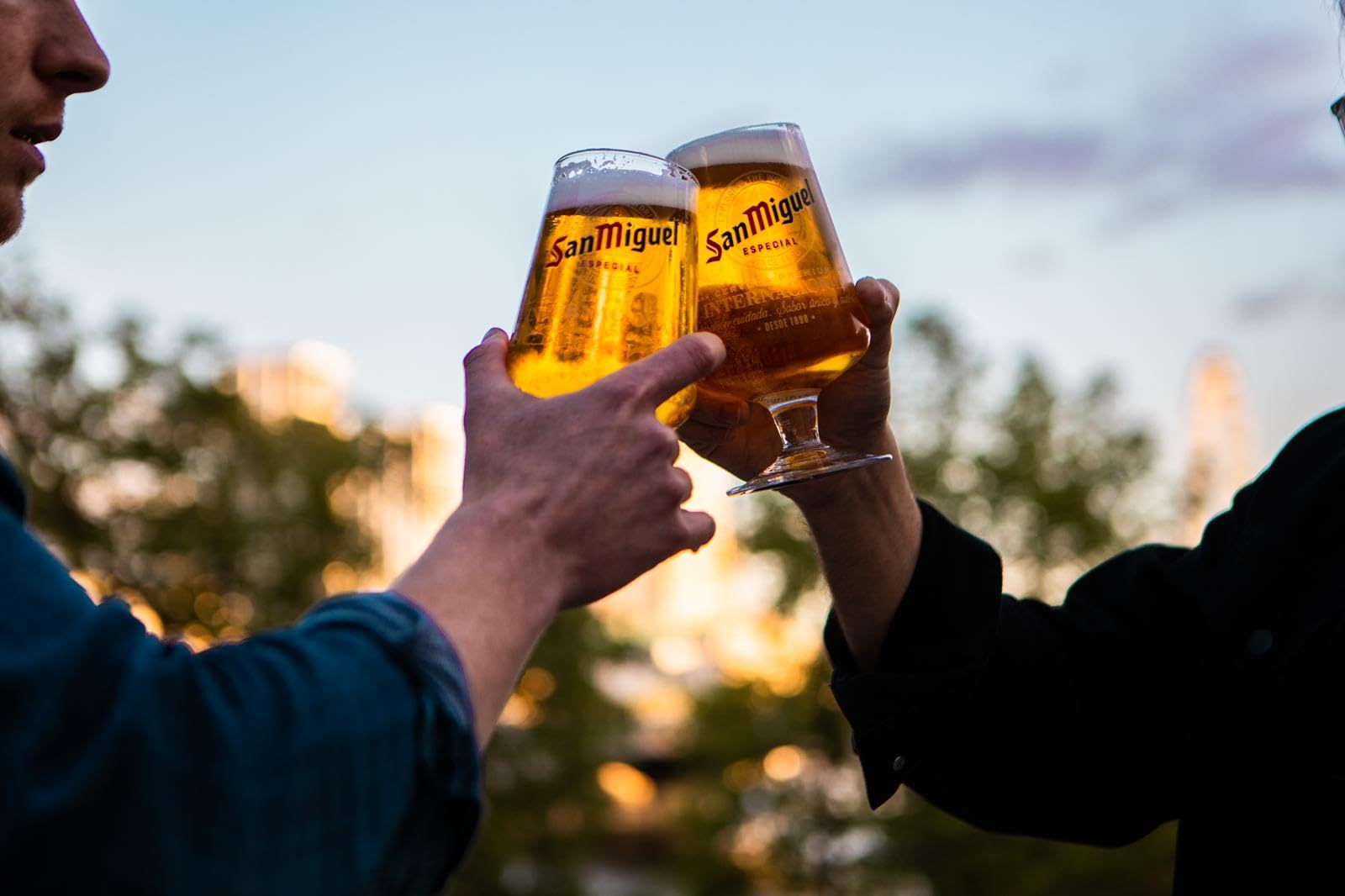 2x Carlsberg Bierkrug 0,5 L – Mit Henkel, Dickwandig, Spülmaschinenfest, Gastronomiequalität