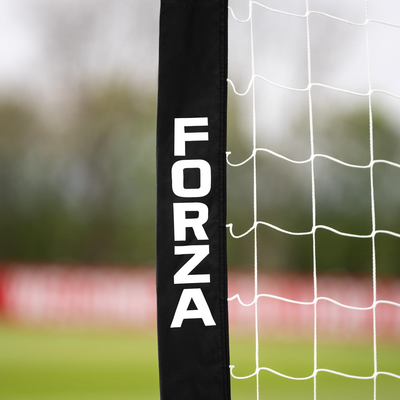 FORZA ProFlex Płaska Bramka Piłkarska [4 Rozmiary] – Rozkładana i Gotowa do Gry w Minuty! Płaska Siatka Treningowa – Opcjonalne Obciążniki w Zestawie