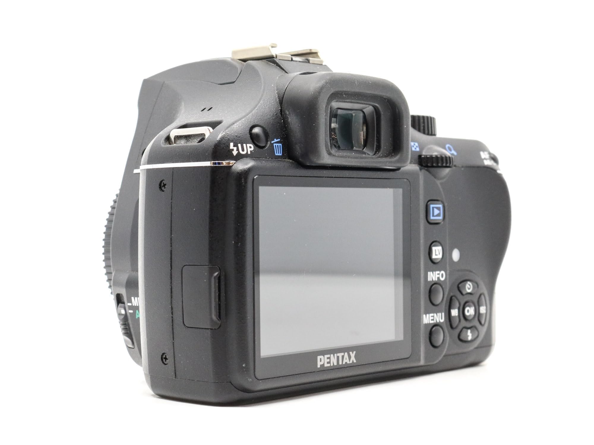 Amazon Canada: Pentax K-x Digital SLR with 2.7-Inch LCD and 18