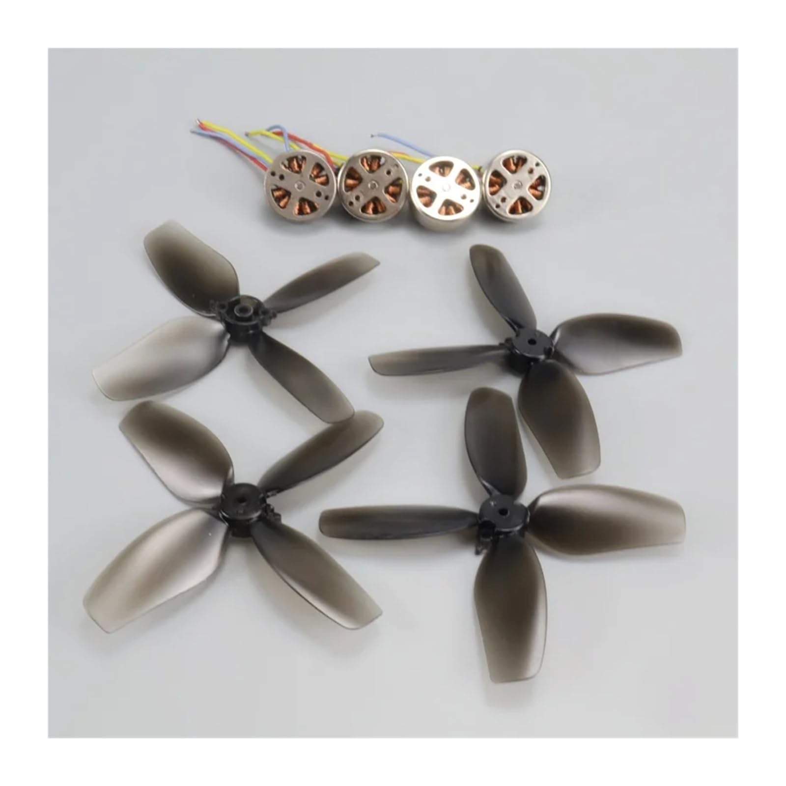 4PCS motor sin escobillas 1503 y pala para avión RC