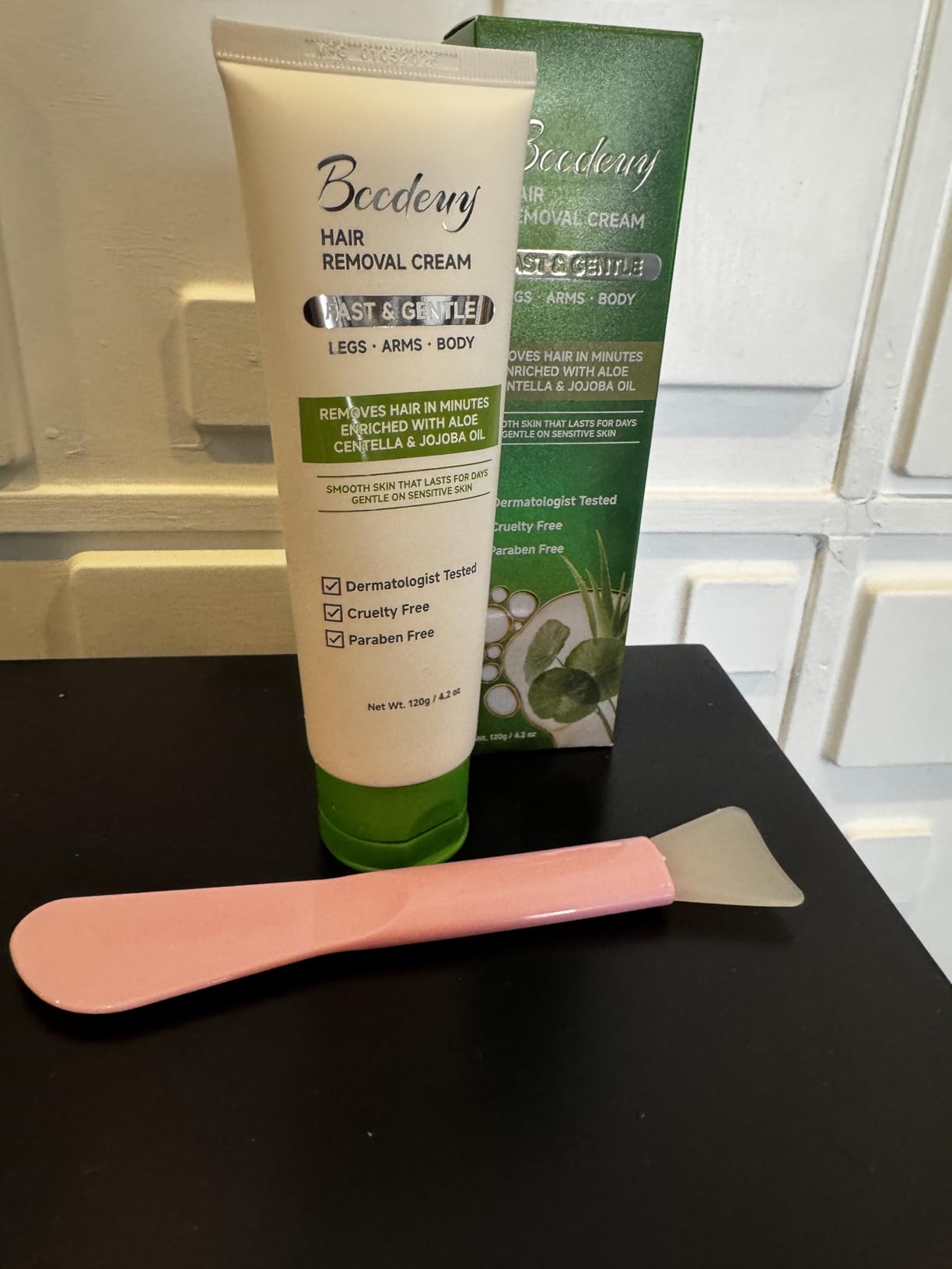 BCCDEUY Hair Removal Cream for Women & Men, 4.2 oz / 120g, Smooth Skin in 5-7 Minutes, Aloe & Jojoba, For Arms, Legs, Chest, Back, Underarms & Bikini Line