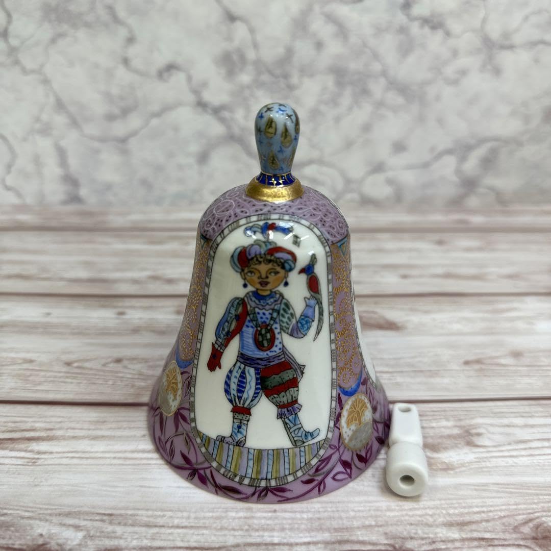 インペリアルポーセレンロモノーソフベル魔法使い