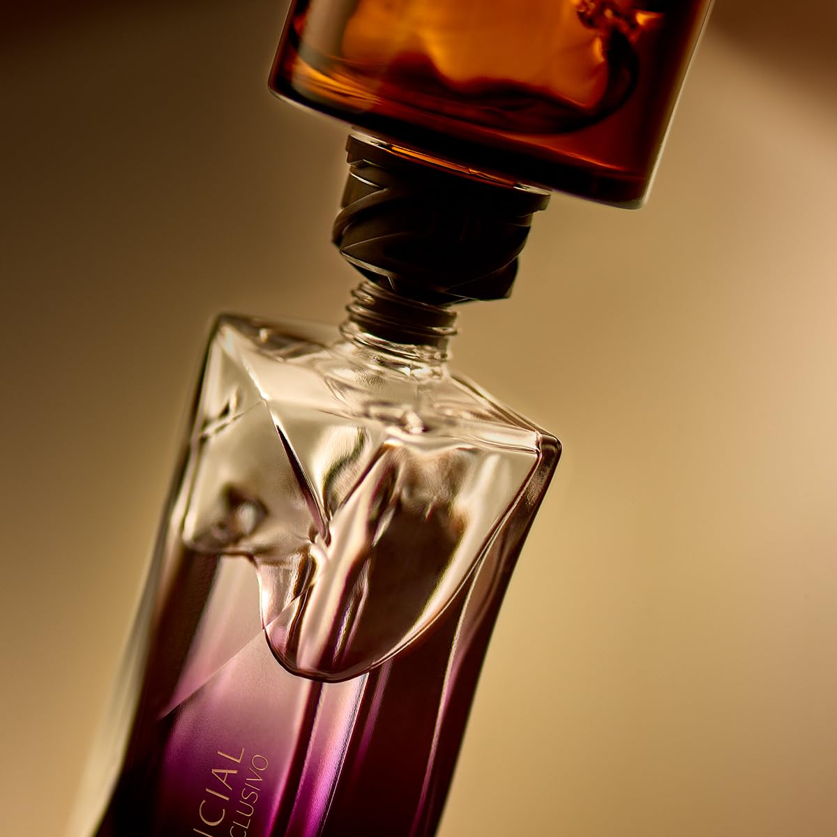 Natura Desodorante Feminino – 100ml – Floral Intenso em promoção! Veja a oferta e mais achadinhos de Desodorantes 6 Hoje é o melhor dia para comprar Natura Desodorante Feminino – 100ml – Floral Intenso com aquele preço maroto! Promoção! Aproveite a oferta! 6