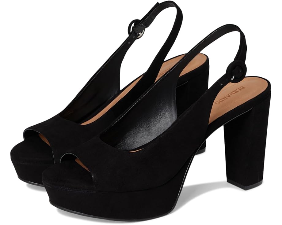 Bernardo Vega - Pair View