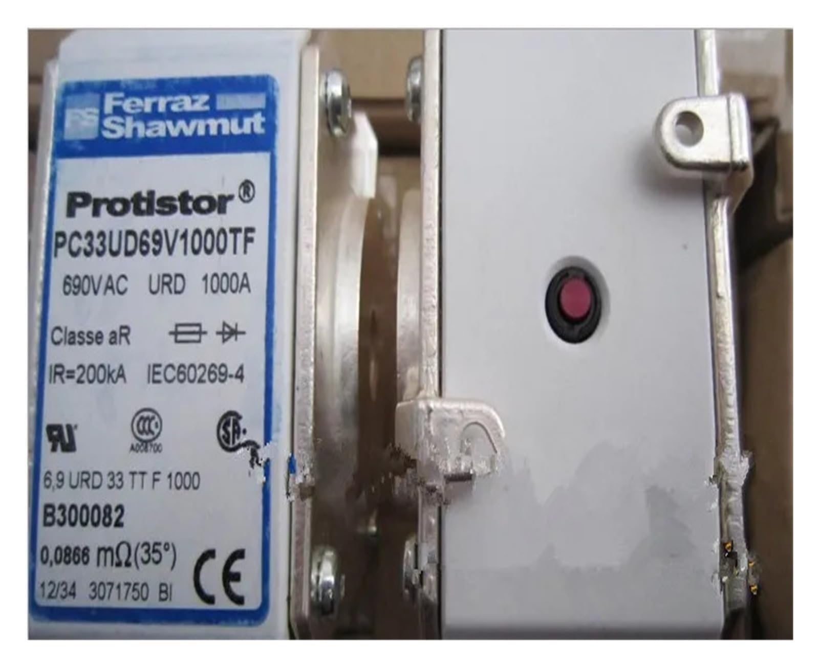 RCGKNNMUZ Fuses: PC33UD69V800TF Z300080 / PC33UD69V900TF A300081 PC33UD69V1000TF B300082 PC33UD69V1100TF C300083 PC33UD69V1250TF D300084(PC33UD69V1250TF)