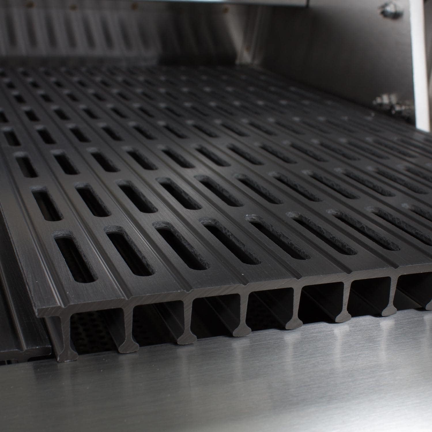ProFire Professional Series 36-Inch Natural Gas Grill with Rotisserie & SearMagic Grids