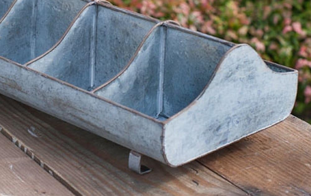 Galvanized Steel Metal Country Garden Planter Feed Trough Caddy with Handle 10 Compartments