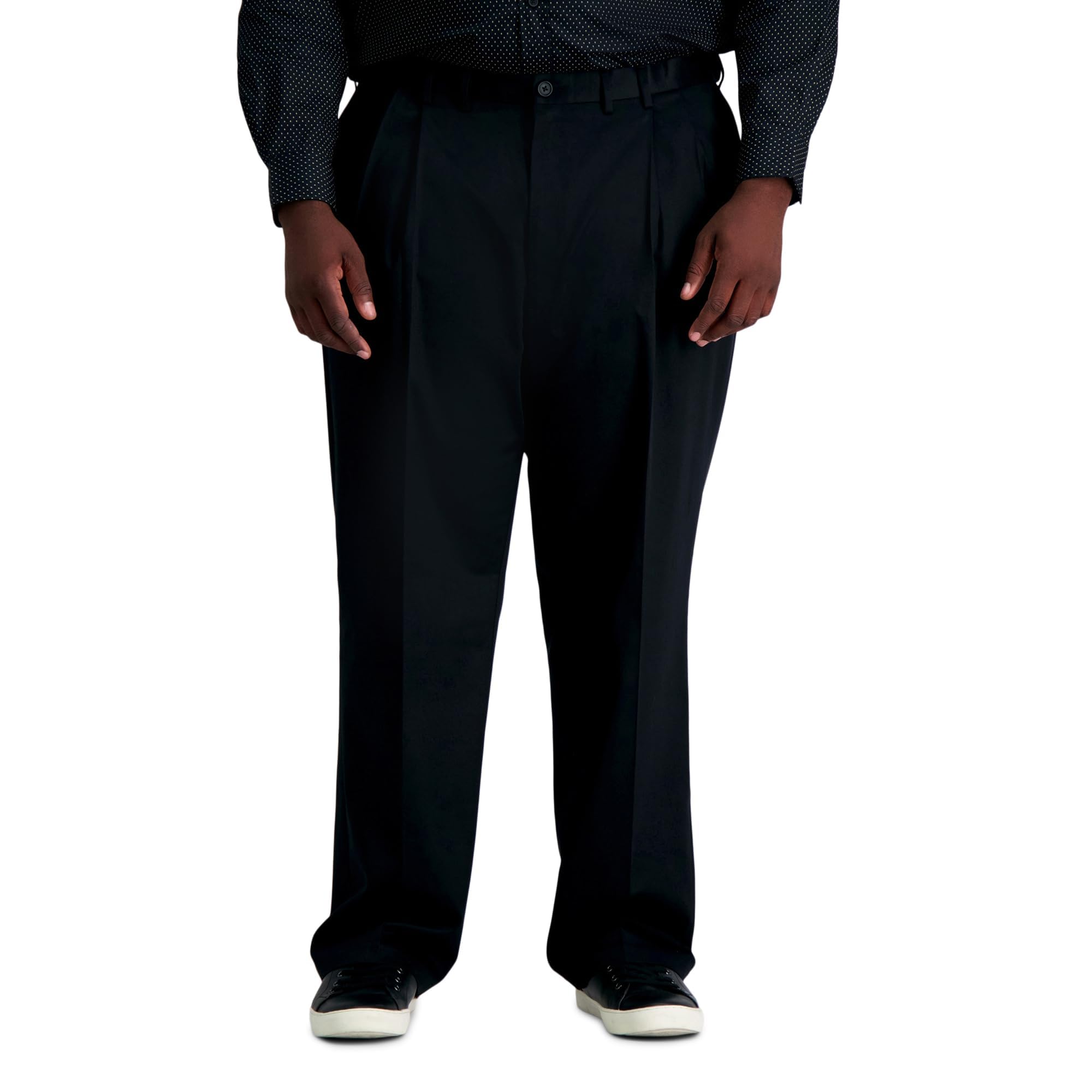 Haggar Men's Premium No Iron Classic Fit Expandable Waist Pleat Front Pant