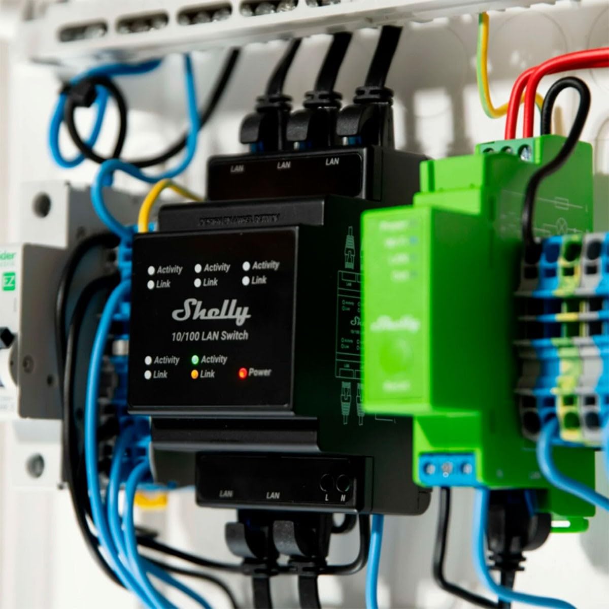 Shelly LAN Switch | Ethernet Netzwerk Switch Für Die DIN Schiene (10/100 Mbps) | 5 RJ45-Anschlüssen | 110V - 230 V | Keine Zusätzlichen Adapter Erforderlich | Einfache Installation | Plug & Play