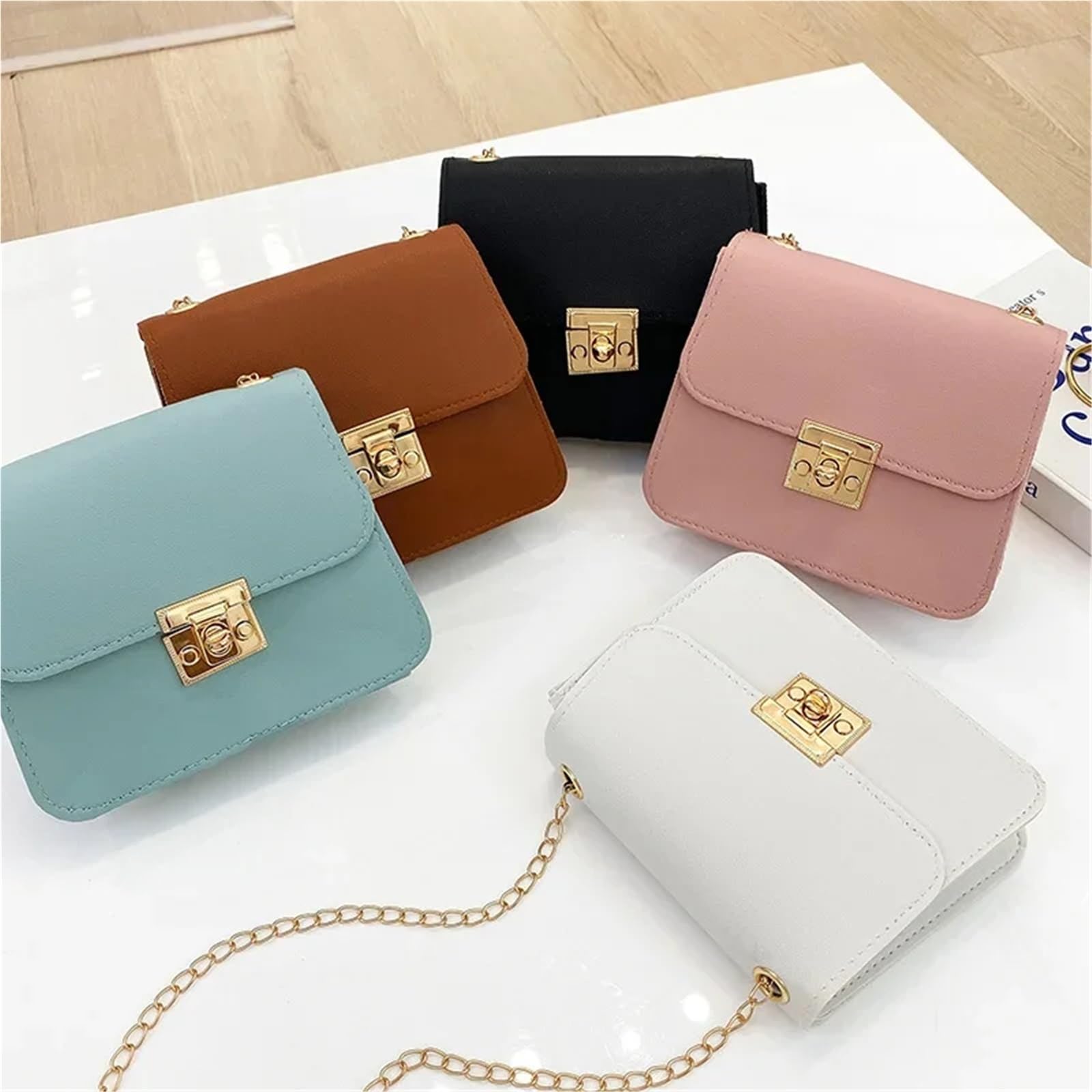 Bolsos de Mujer Bolso de Hombro con Cadena Color sólido Mini Bolso con Solapa Bandolera de Mensajero Bolsos de Mano y Bolsos de Mano Adecuado para Viajar, Fiesta, Trabajo(Brown)