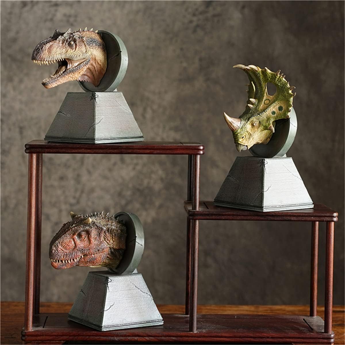 Nanmu Sinoceratops Dinosaur Head Statue Realistic Dinosaur Figure Resin Decoration