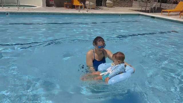 Bouée Bébé LOOWARTS 3-36 Mois - Siège Sécurité Et Parasol UPF50+ - Piscine Gonflable Enfant 5-15kg