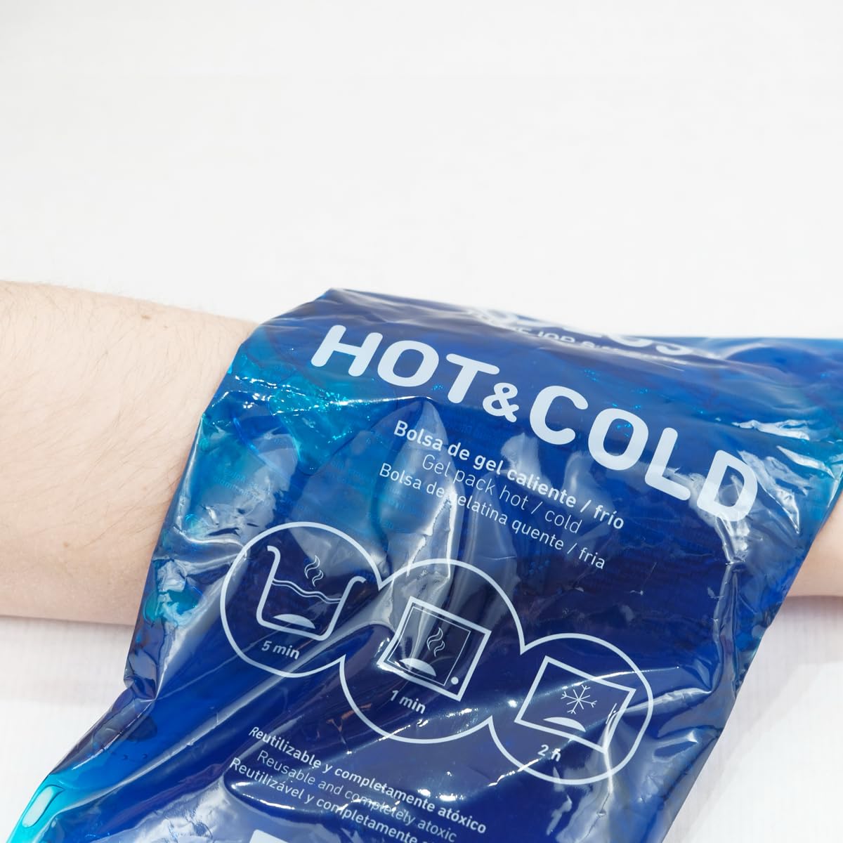 Bolsa de Agua Caliente 2L con Funda - Ideal para Alivio de Dolor y Relajación - Apta para Uso en Invierno y Terapias - Bolsa Frío Calor Reutilizable para Mayor Versatilidad
