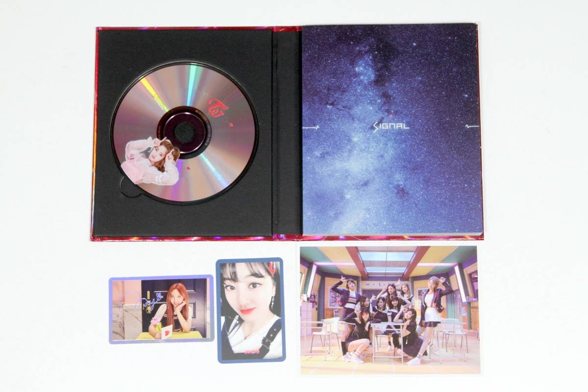 TWICE 韓国盤 CD お値下げ中 TWICE 韓国盤 CD お値下げ中
