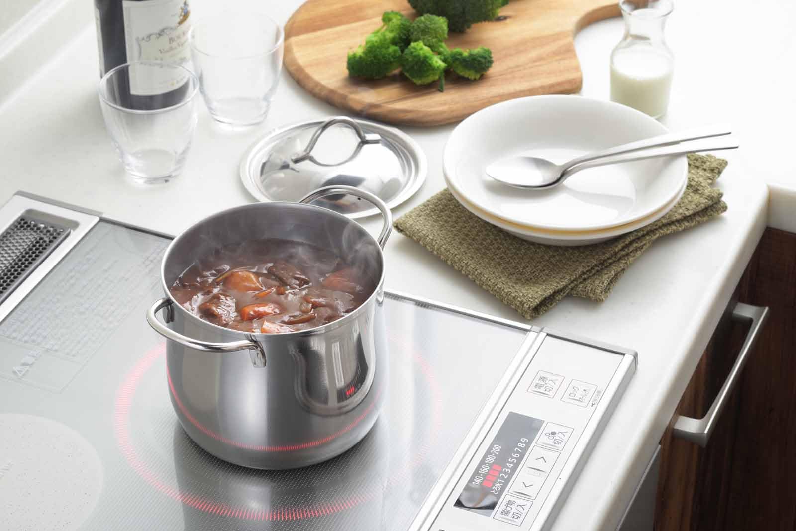 Amazon｜ヨシカワ 燕三条製 IH対応 煮込み鍋 14cm 2L 目盛り付き