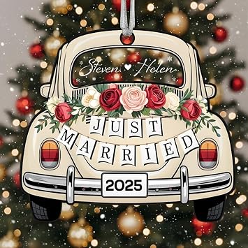 Just Married Ornament 2026, Retro Car Mr and Mrs Wedding Christmas Keepsake | Custom newlywed keepsake for first Christmas tree; bridal shower engagement gift for the happy couple