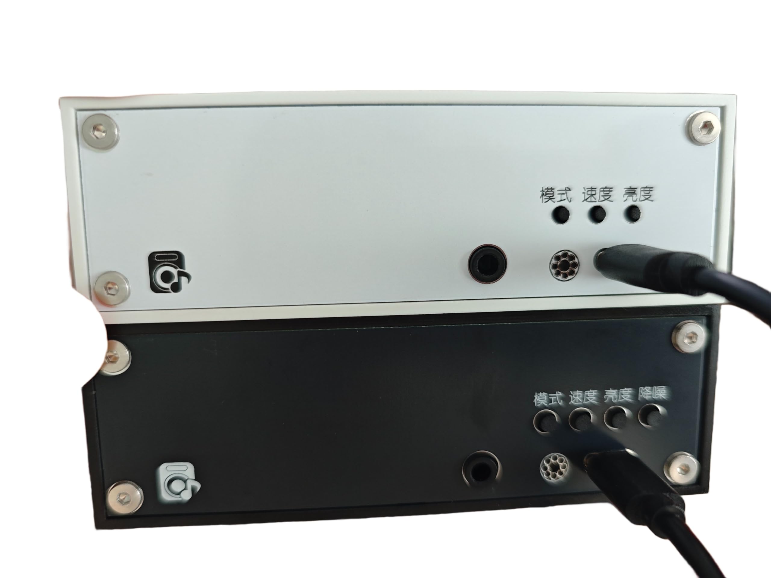 Wyświetlacz LED z muzyką, aktywowane dźwiękiem, światło rytmiczne z USB, wizualizacja audio w czasie rzeczywistym, do samochodu, deski rozdzielczej i pulpitu, czarny, 11,4 cm