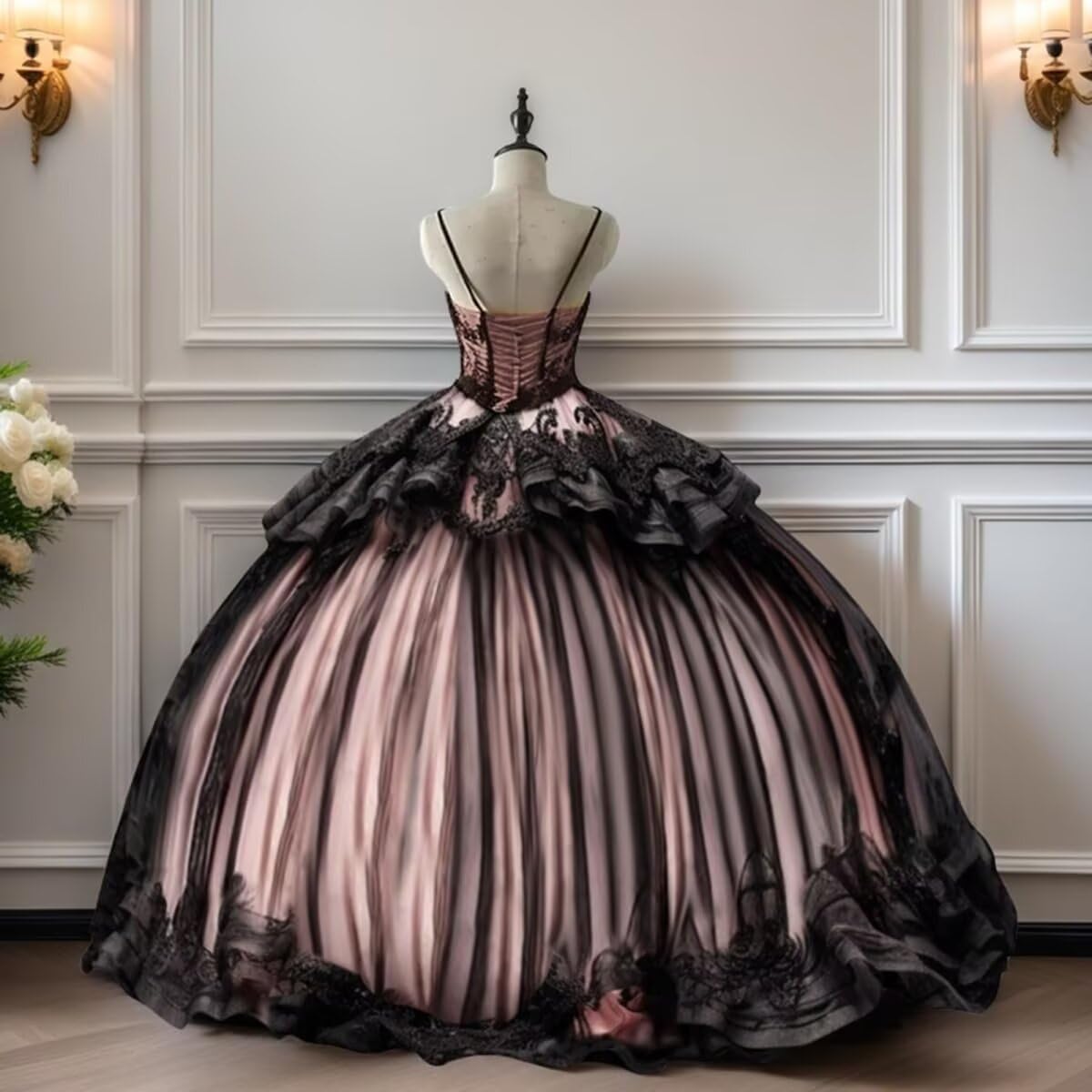 Women's Spaghetti Gothic Quinceanera Dresses with Black Lace Appliques Prom Dresses Vintage Wedding Dress for Bride