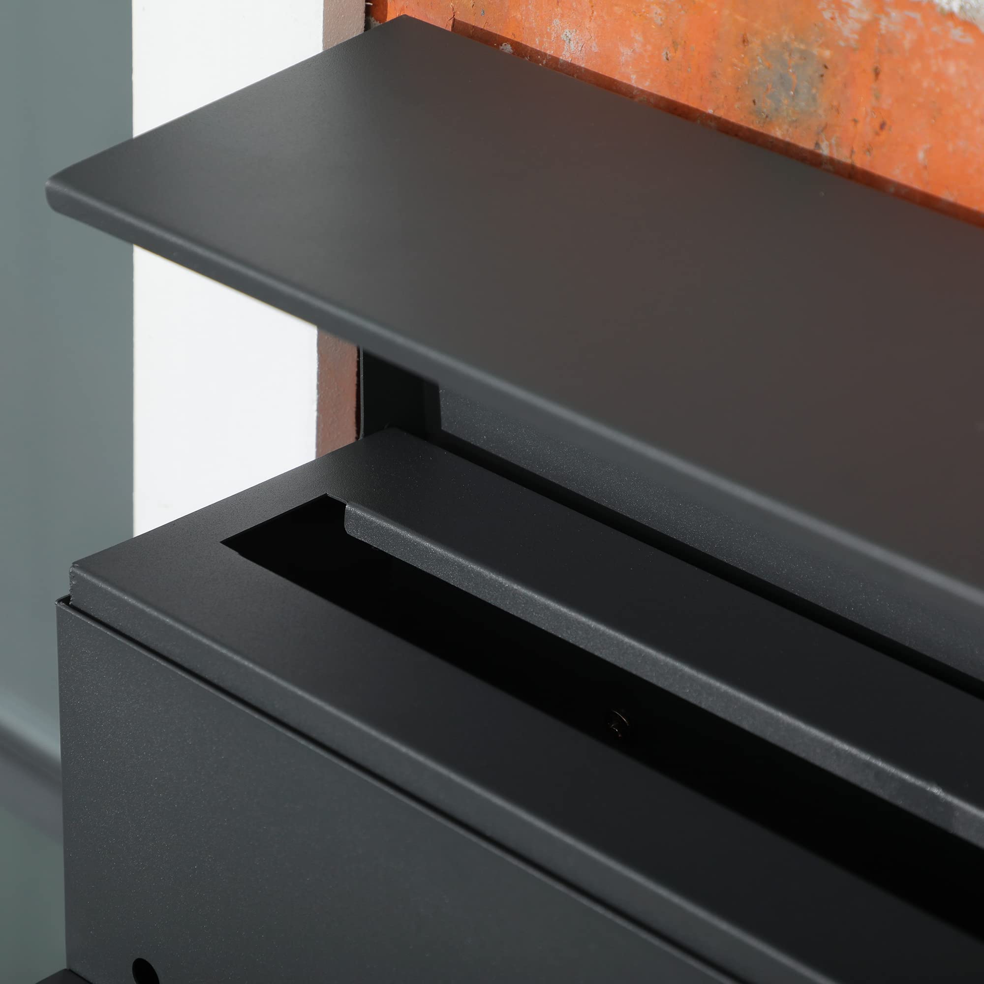 HOMCOM Cassetta Postale in Acciaio Zincato con Portagiornali e 2 Chiavi di Sicurezza incluse, 37x10.5x37 cm, Grigio