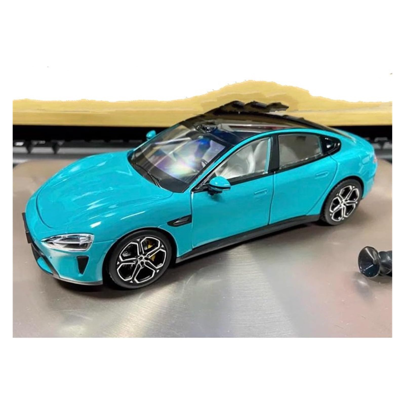 Corpo in metallo Interno in plastica Modellino In Scala 1/24 Pressofuso Per SU7 Ultra Modellino Auto In Lega, Decorazione Statica Per Auto Classico(Green)