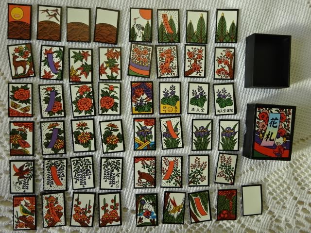 Amazon.co.jp: リーメント 和雑貨 お正月はゲーム大会 花札 羽子板  