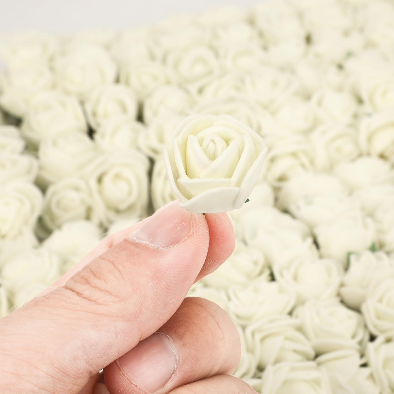 Rose Finte In Schiuma Bianche - 144 Pezzi Per Decorazioni Fai Da Te - Foto 2