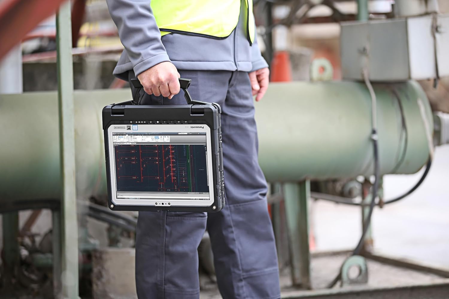 Panasonic Toughbook CF-33 MK1, Rugged 2-in-1, Intel Core i5-7300U up to 3.5GHz, 12-inch QHD Touchscreen + Digitizer, 16GB RAM, 256GB SSD, 4G LTE, Premium Keyboard, Windows 11 Pro, Silver (Renewed)