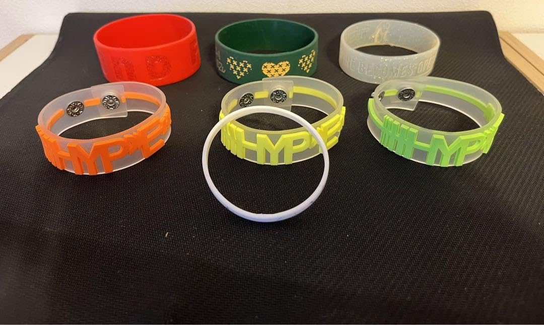 米津玄師 ラバーバンド ゴムブレスセット！