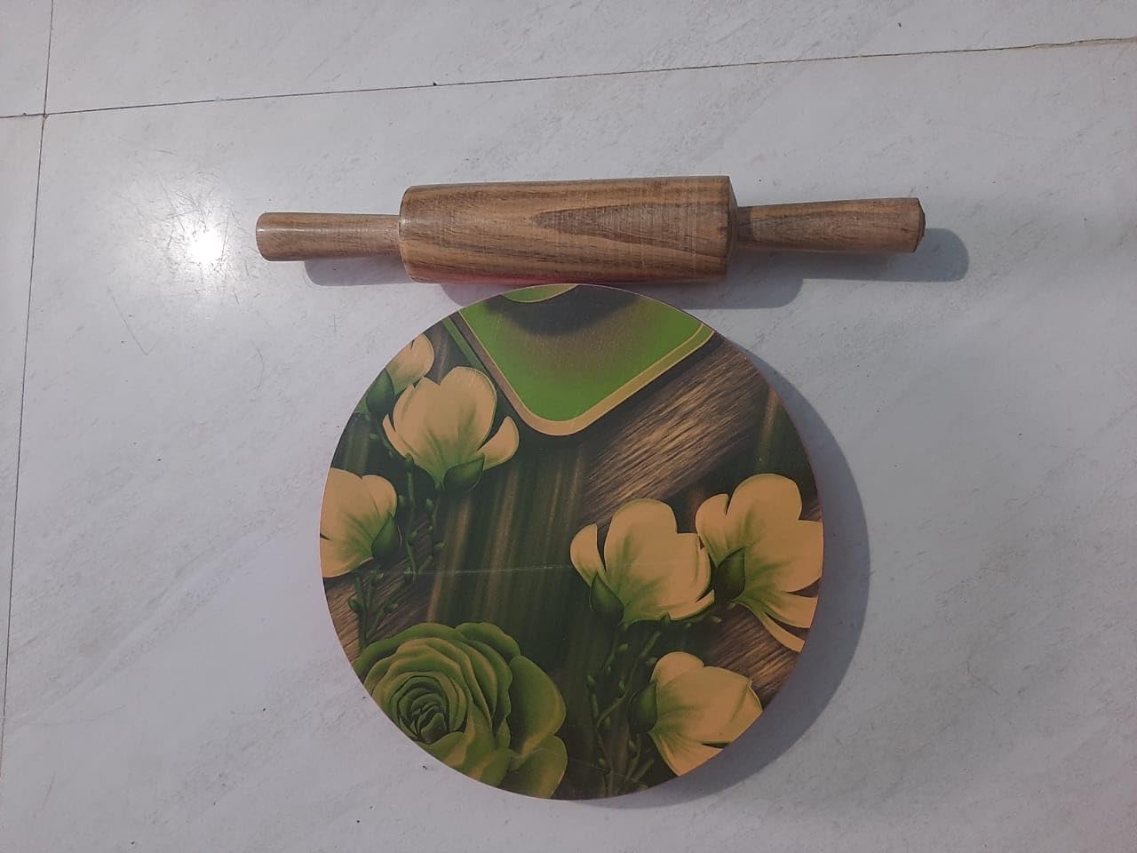 Chakla Belan Set Wooden Handmade Kitchen Item,(9 Inches chakla 12 inch belan), multicolur Printed By Indian Collectible