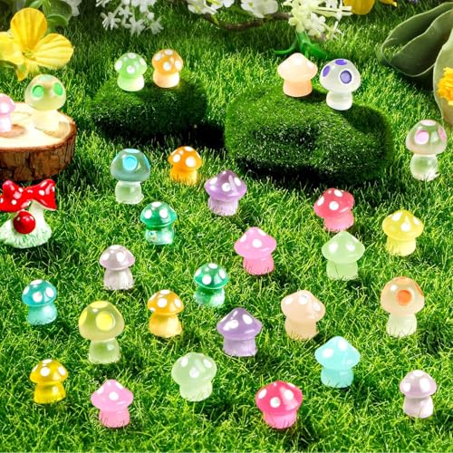 Image of FEXIA 50pcs Mini Resin Mushrooms Little Mushroom Figures Tiny Figures Glow in the Dark for Aquariums Dollhouses Fairy Garden Mushroom Decor Landscape