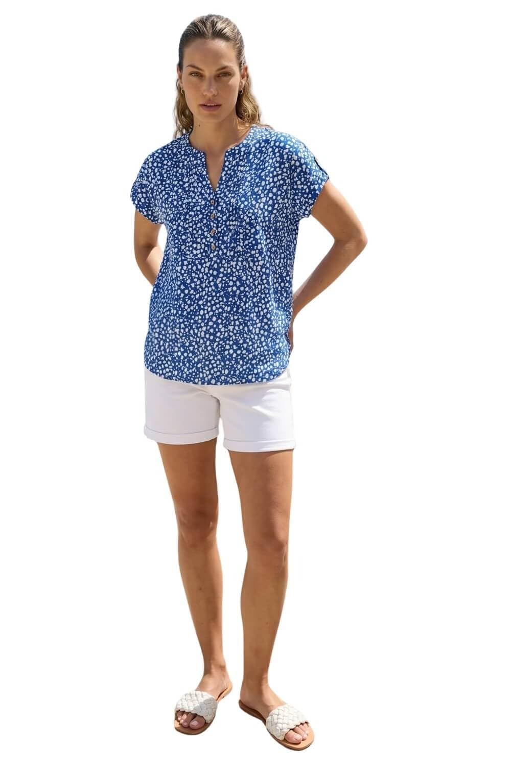 Roman Women's Royal Speck Print V-Neck Button Top In | : Size 12
