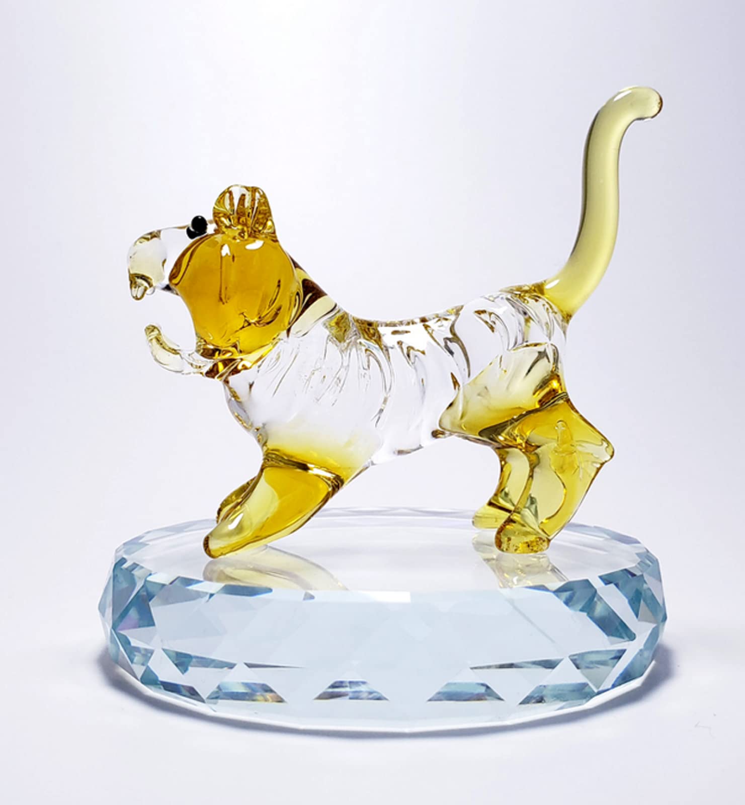 Ornamenti di cristallo Tigre dorata con base Figurina animale in vetro artificiale Regalo di nozze di compleanno fatto a mano Tavolo da pranzo vivente Decorazioni per la casa