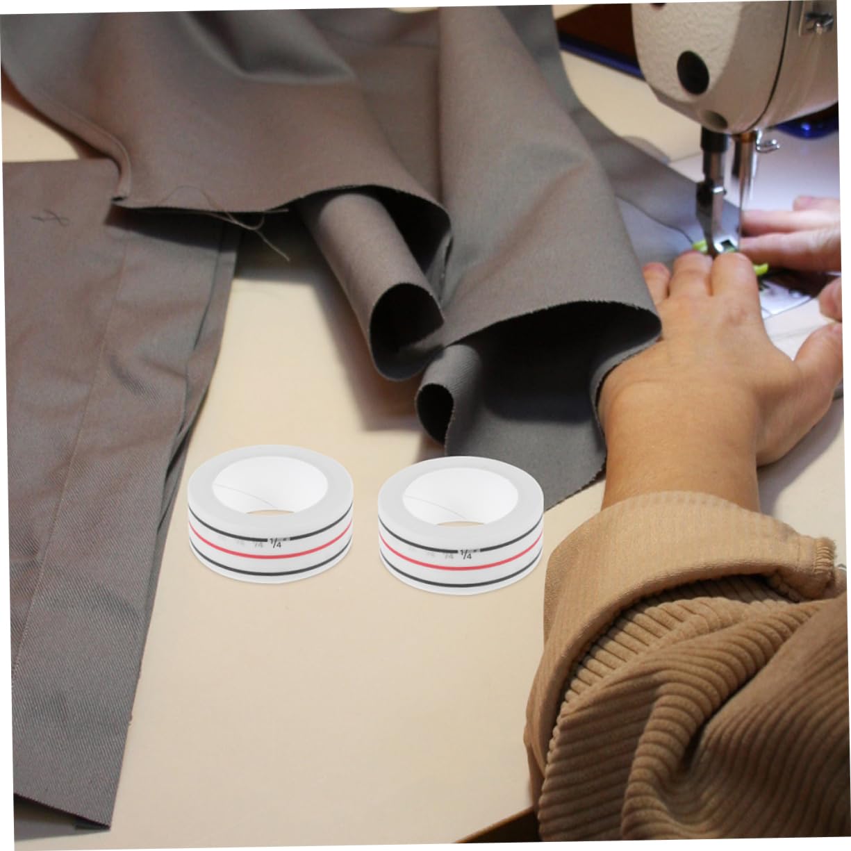 TEHAUX 4rolls Diagonal Seam Paper Tape Each Adhesive for Positioning and Alignment for Sewing Projects and Quilting Accessories