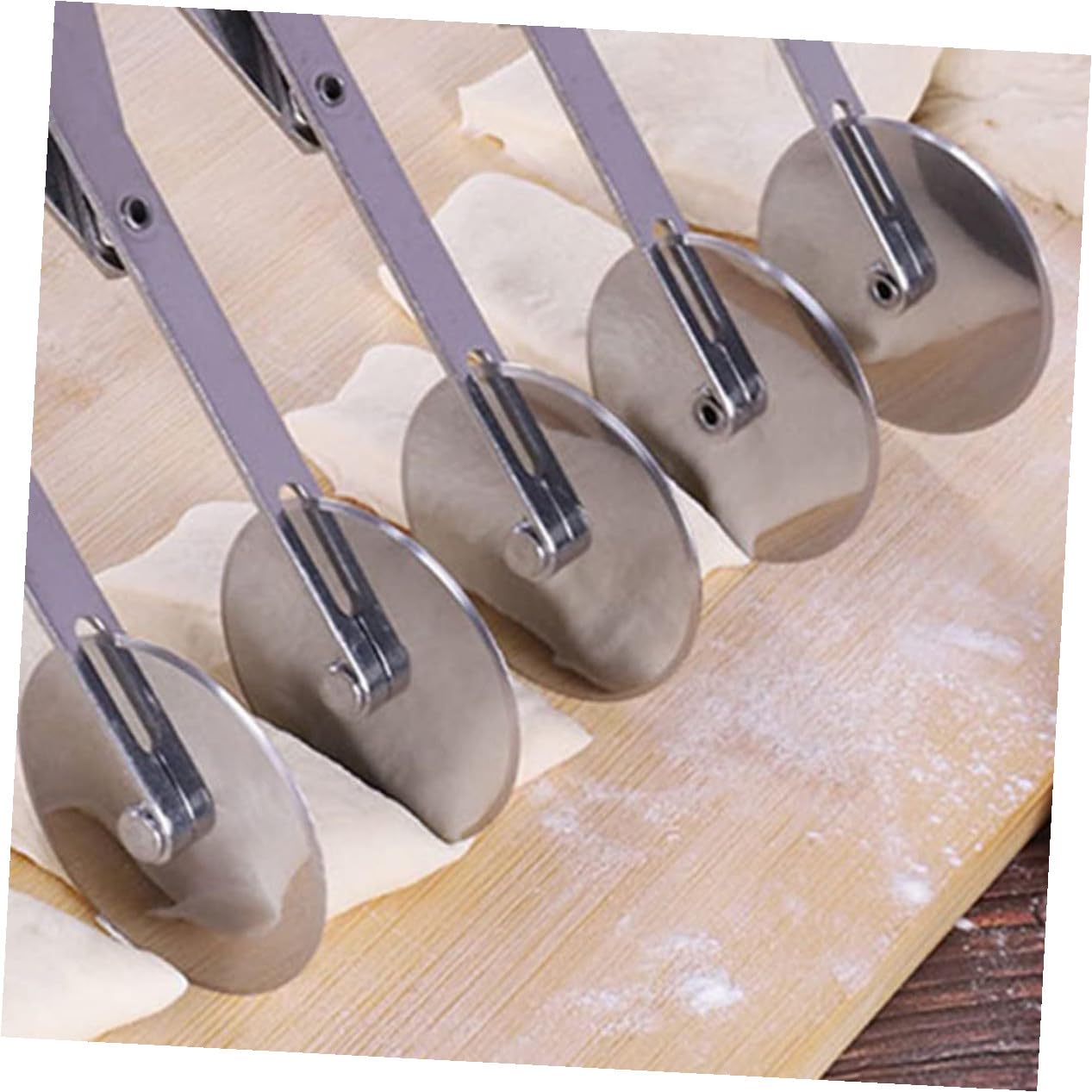 UKCOCO Coupe-pâte Réglable Acier Inoxydable Coupe-pizza à Roues pour Pâtisserie et Découpe de Pâte Outil Léger et Extensible pour Cuisine et Boulangerie