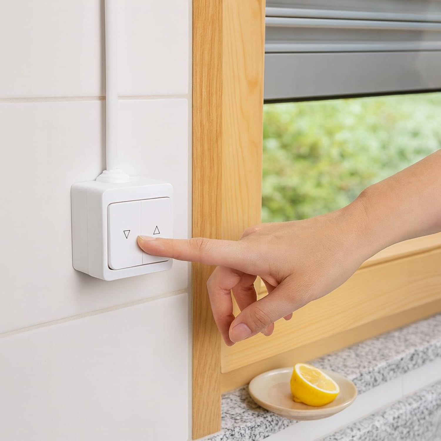 Bouton de store en saillie IP54, tout-en-un, série G1 blanc pur