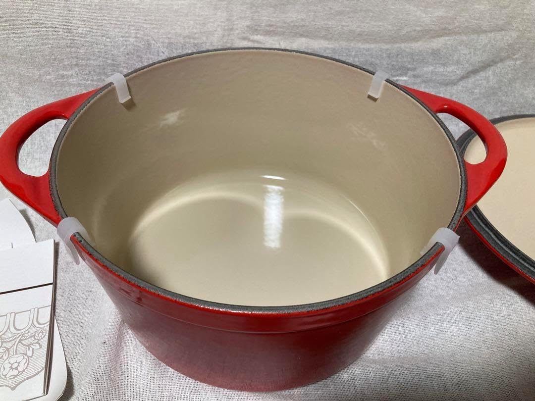 未使用　クーザンス　ココットロンド　22㎝　チリレッド ル・クルーゼ クーザンス ココットロンド22cm チリレッド 限定