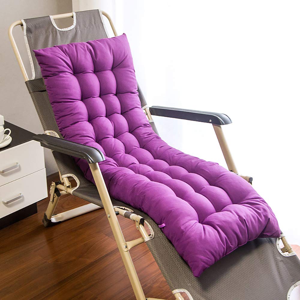 Coussin de chaise longue pour votre jardin et piscine : l'atout détente violet