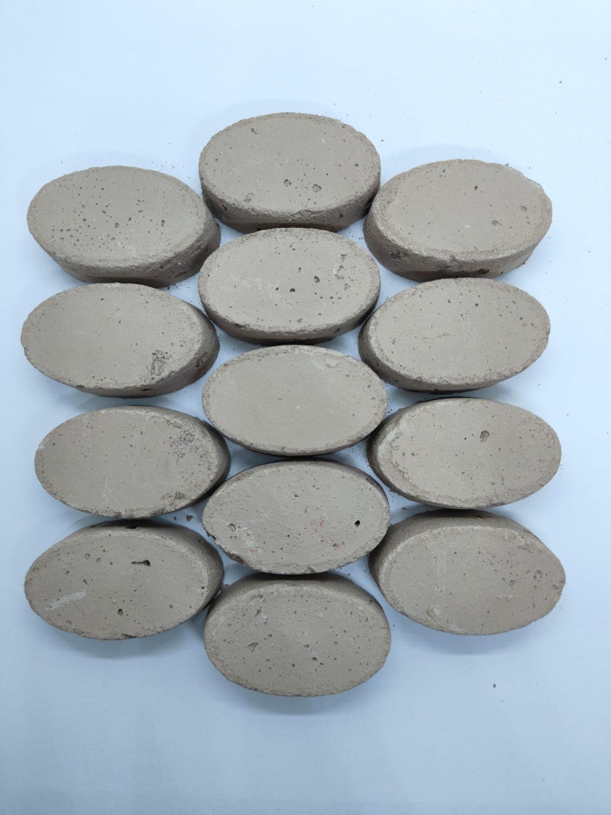 Red Nakumat Clay Bar 200 GMS (7.05 oz)