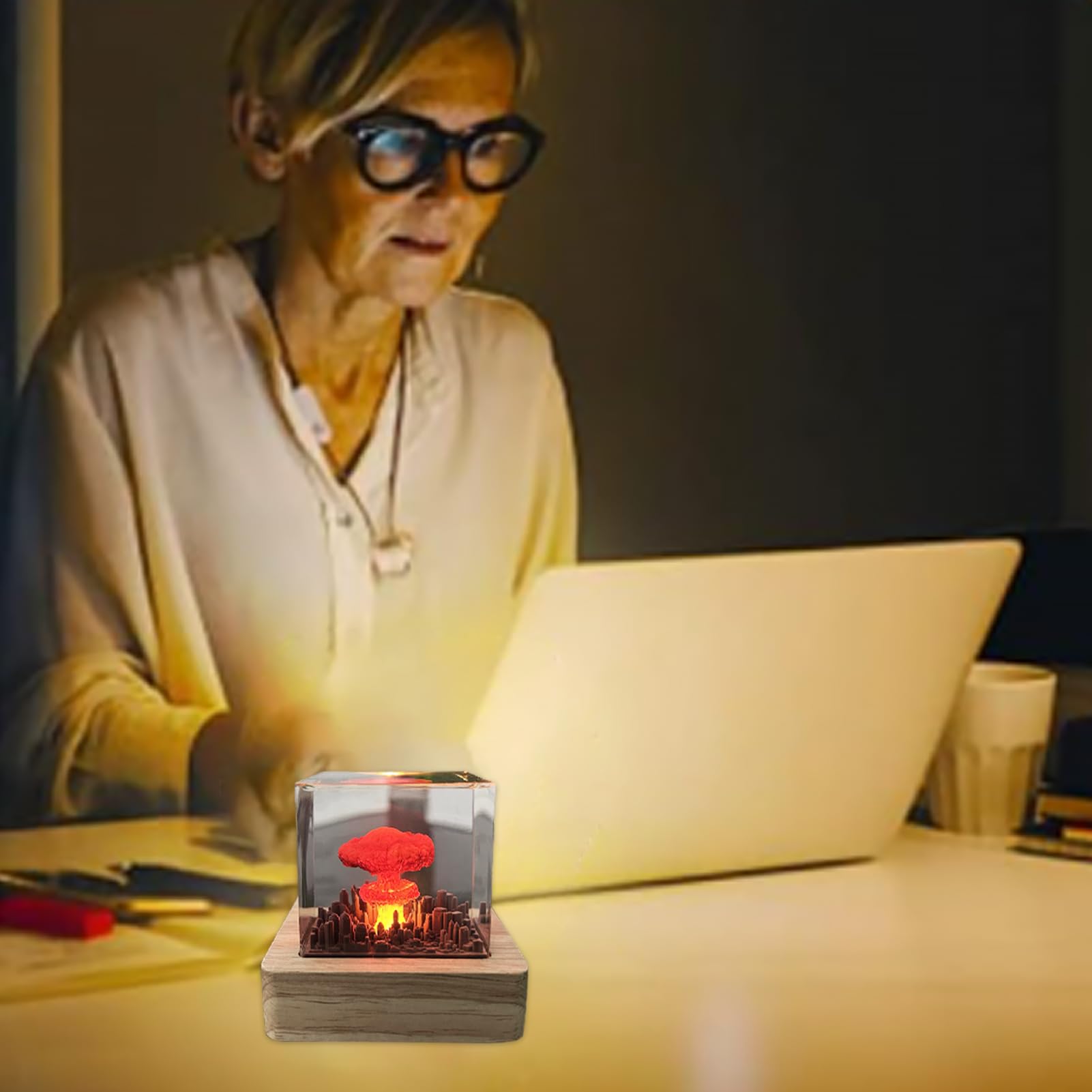 Luz nocturna para niños, originalidad cristales explosión nube de hongos, luz nocturna, bomba atómica Oppenheimer, lámpara de mesita de noche USB, lámpara de habitación infantil, juguete LED