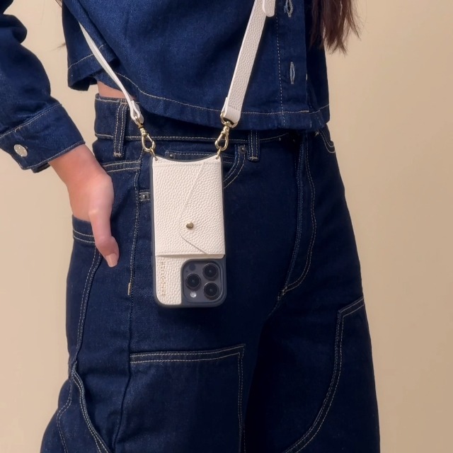 Amazon.com: Bandolier Hailey Crossbody Wallet Phone Case for